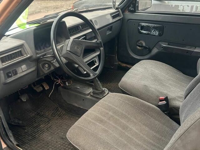 Бежевый ЗАЗ 1102 Таврия, объемом двигателя 1.2 л и пробегом 100 тыс. км за 310 $, фото 2 на Automoto.ua