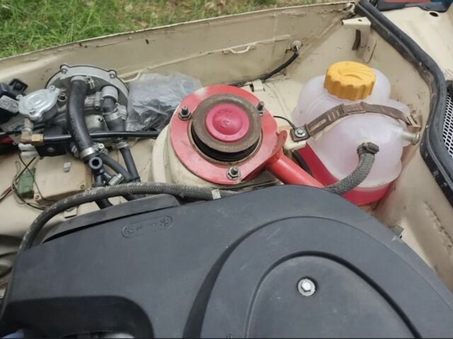 Бежевый ЗАЗ 1102 Таврия, объемом двигателя 1.1 л и пробегом 350 тыс. км за 1150 $, фото 13 на Automoto.ua