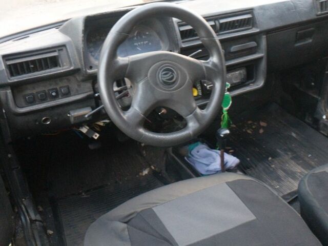 Бежевый ЗАЗ 1102 Таврия, объемом двигателя 0 л и пробегом 50 тыс. км за 237 $, фото 5 на Automoto.ua