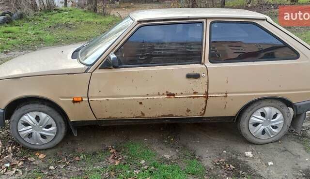 Бежевый ЗАЗ 1102 Таврия, объемом двигателя 1.09 л и пробегом 76 тыс. км за 650 $, фото 3 на Automoto.ua