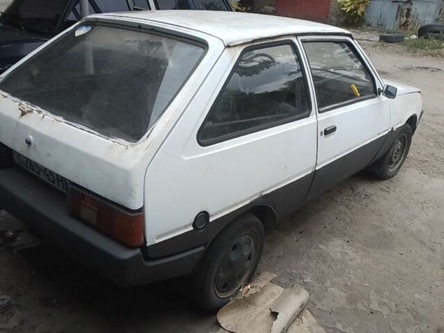 Бежевый ЗАЗ 1102 Таврия, объемом двигателя 1.2 л и пробегом 500 тыс. км за 288 $, фото 1 на Automoto.ua