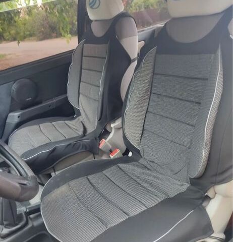 Бежевый ЗАЗ 1102 Таврия, объемом двигателя 1.1 л и пробегом 350 тыс. км за 1150 $, фото 11 на Automoto.ua