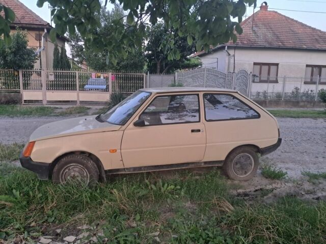 Бежевый ЗАЗ 1102 Таврия, объемом двигателя 0 л и пробегом 90 тыс. км за 600 $, фото 3 на Automoto.ua