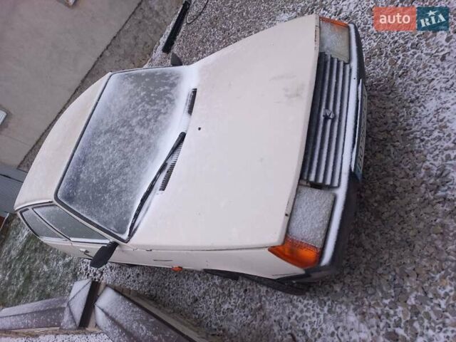 Бежевый ЗАЗ 1102 Таврия, объемом двигателя 1.09 л и пробегом 120 тыс. км за 550 $, фото 3 на Automoto.ua