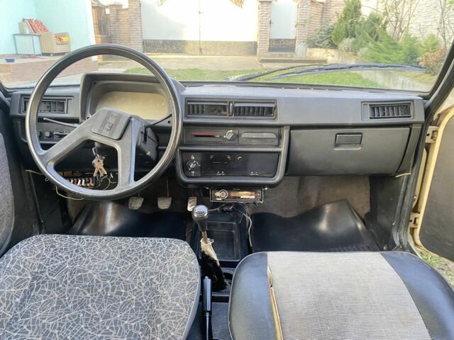 Бежевый ЗАЗ 1102 Таврия, объемом двигателя 1.1 л и пробегом 3 тыс. км за 551 $, фото 8 на Automoto.ua