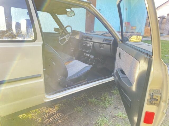 Бежевый ЗАЗ 1102 Таврия, объемом двигателя 1.1 л и пробегом 3 тыс. км за 551 $, фото 6 на Automoto.ua