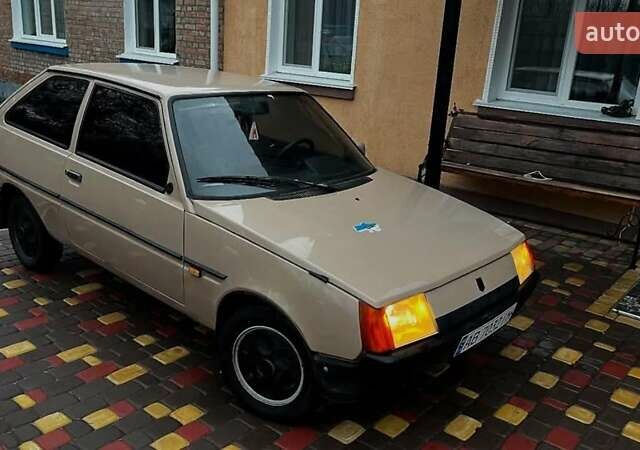 Бежевый ЗАЗ 1102 Таврия, объемом двигателя 1.09 л и пробегом 35 тыс. км за 800 $, фото 1 на Automoto.ua