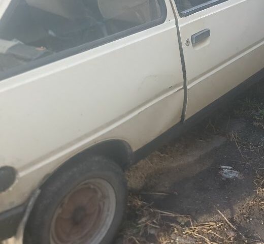 Бежевый ЗАЗ 1102 Таврия, объемом двигателя 0 л и пробегом 200 тыс. км за 428 $, фото 5 на Automoto.ua