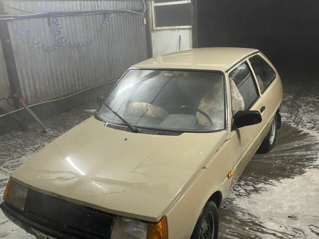 Бежевый ЗАЗ 1102 Таврия, объемом двигателя 1.2 л и пробегом 250 тыс. км за 451 $, фото 1 на Automoto.ua