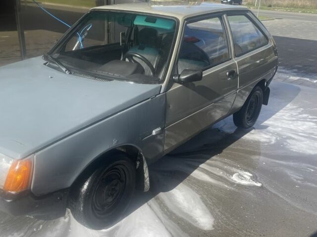 Бежевый ЗАЗ 1102 Таврия, объемом двигателя 1.2 л и пробегом 200 тыс. км за 450 $, фото 1 на Automoto.ua