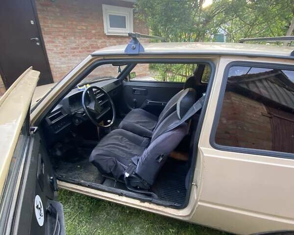 Бежевый ЗАЗ 1102 Таврия, объемом двигателя 1.09 л и пробегом 47 тыс. км за 851 $, фото 4 на Automoto.ua