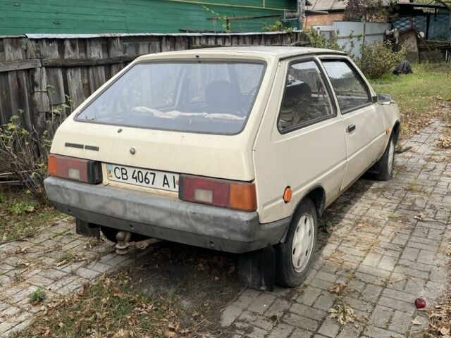Бежевый ЗАЗ 1102 Таврия, объемом двигателя 1.1 л и пробегом 3 тыс. км за 389 $, фото 2 на Automoto.ua