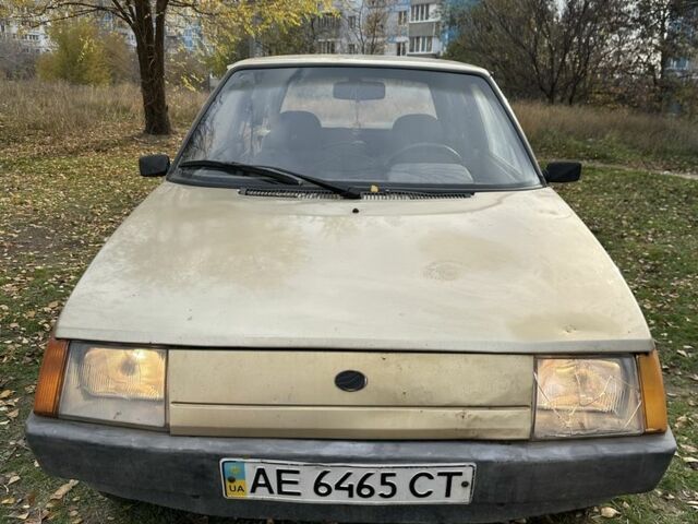 Бежевый ЗАЗ 1102 Таврия, объемом двигателя 1.2 л и пробегом 150 тыс. км за 596 $, фото 8 на Automoto.ua