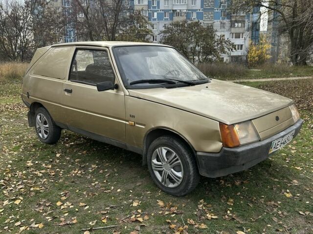 Бежевый ЗАЗ 1102 Таврия, объемом двигателя 1.2 л и пробегом 150 тыс. км за 596 $, фото 7 на Automoto.ua