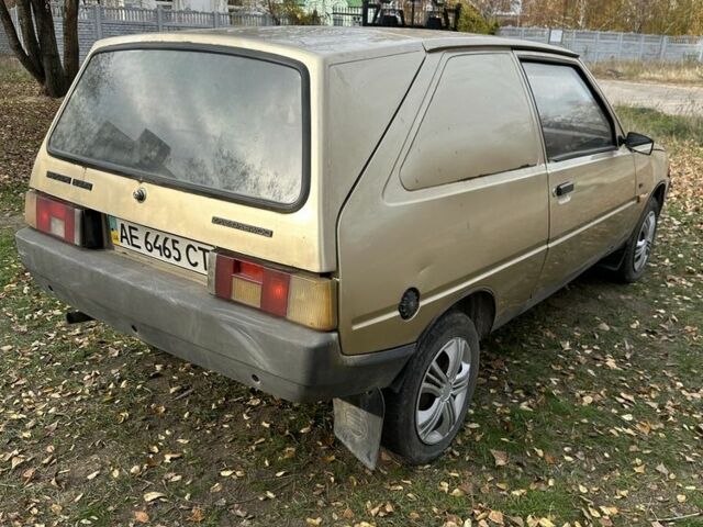 Бежевый ЗАЗ 1102 Таврия, объемом двигателя 1.2 л и пробегом 150 тыс. км за 596 $, фото 5 на Automoto.ua