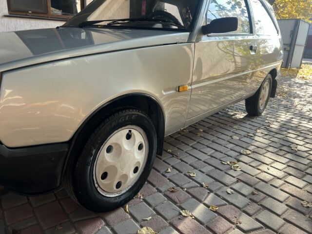 Бежевый ЗАЗ 1102 Таврия, объемом двигателя 1.2 л и пробегом 150 тыс. км за 950 $, фото 4 на Automoto.ua