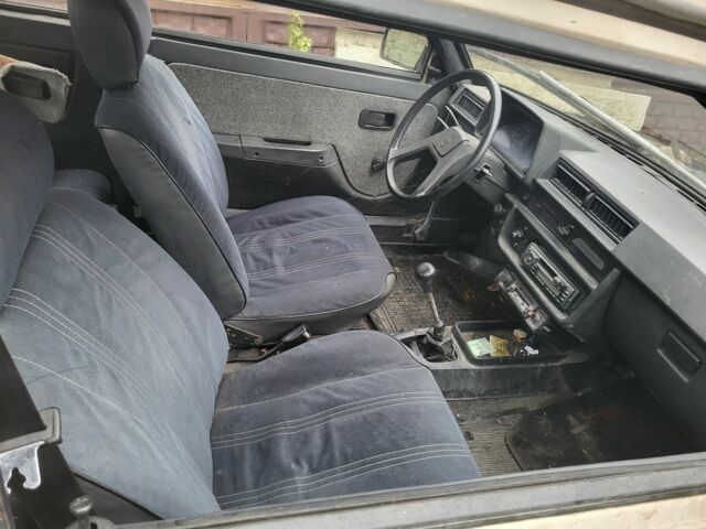 Бежевий ЗАЗ 1102 Таврія, об'ємом двигуна 0 л та пробігом 100 тис. км за 379 $, фото 1 на Automoto.ua