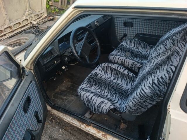 Бежевый ЗАЗ 1102 Таврия, объемом двигателя 1.1 л и пробегом 80 тыс. км за 428 $, фото 2 на Automoto.ua