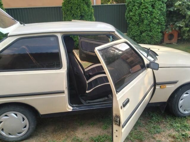 Бежевий ЗАЗ 1102 Таврія, об'ємом двигуна 1.2 л та пробігом 3 тис. км за 700 $, фото 9 на Automoto.ua