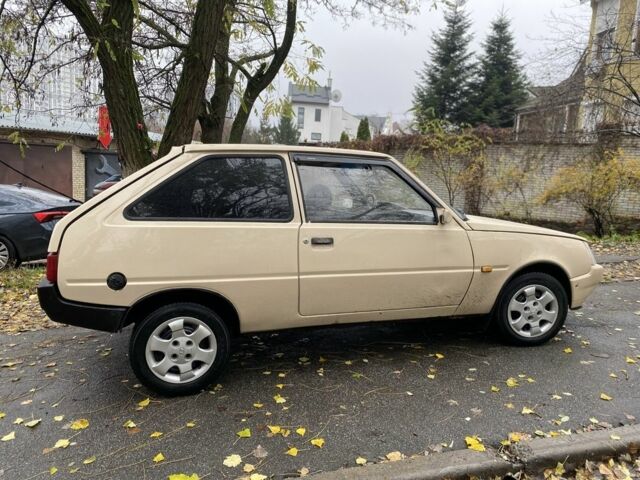 Бежевый ЗАЗ 1102 Таврия, объемом двигателя 1.1 л и пробегом 25 тыс. км за 900 $, фото 6 на Automoto.ua