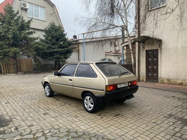 Бежевый ЗАЗ 1102 Таврия, объемом двигателя 1.3 л и пробегом 1000 тыс. км за 461 $, фото 5 на Automoto.ua