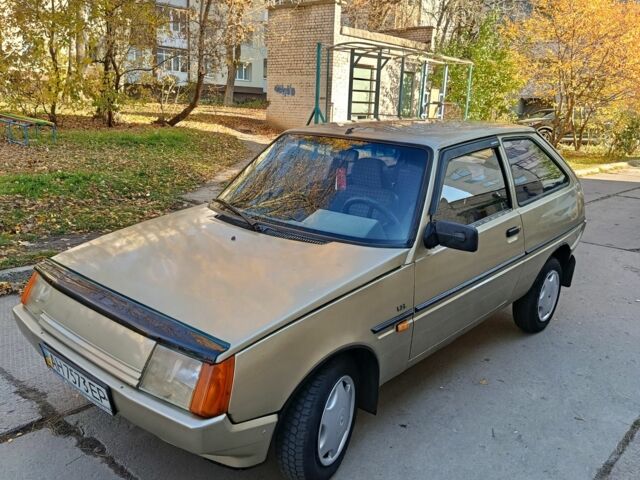 Бежевий ЗАЗ 1102 Таврія, об'ємом двигуна 0 л та пробігом 130 тис. км за 836 $, фото 2 на Automoto.ua