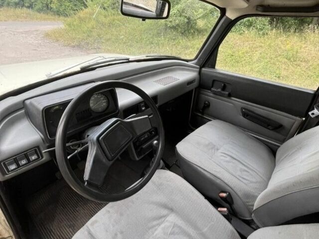 Бежевый ЗАЗ 1102 Таврия, объемом двигателя 0 л и пробегом 56 тыс. км за 284 $, фото 2 на Automoto.ua