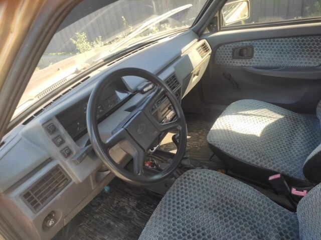 Бежевий ЗАЗ 1102 Таврія, об'ємом двигуна 1.2 л та пробігом 154 тис. км за 559 $, фото 6 на Automoto.ua