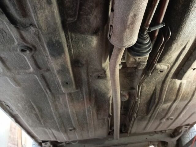 Бежевый ЗАЗ 1102 Таврия, объемом двигателя 1.1 л и пробегом 200 тыс. км за 475 $, фото 2 на Automoto.ua