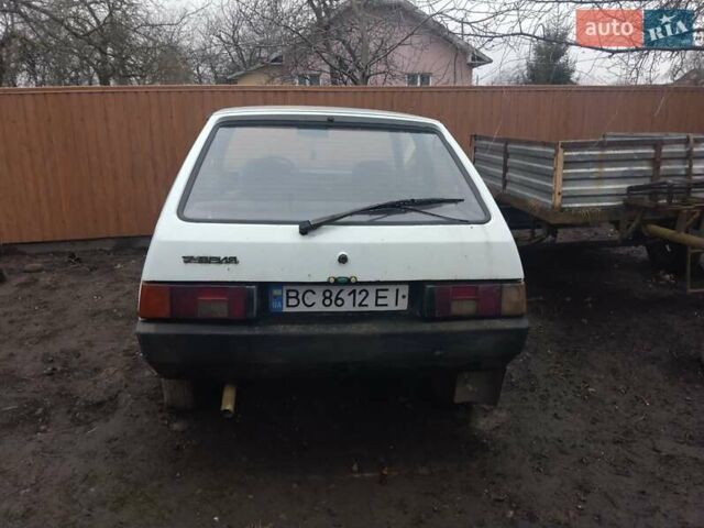 Черный ЗАЗ 1102 Таврия, объемом двигателя 1.1 л и пробегом 300 тыс. км за 400 $, фото 3 на Automoto.ua