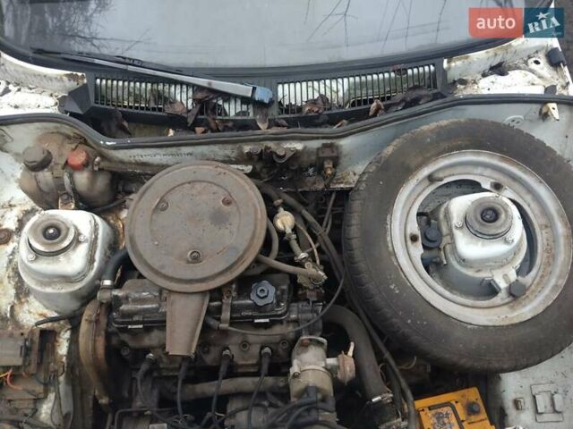 Черный ЗАЗ 1102 Таврия, объемом двигателя 1.1 л и пробегом 300 тыс. км за 400 $, фото 4 на Automoto.ua