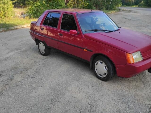 Чорний ЗАЗ 1102 Таврія, об'ємом двигуна 1.2 л та пробігом 230 тис. км за 900 $, фото 1 на Automoto.ua