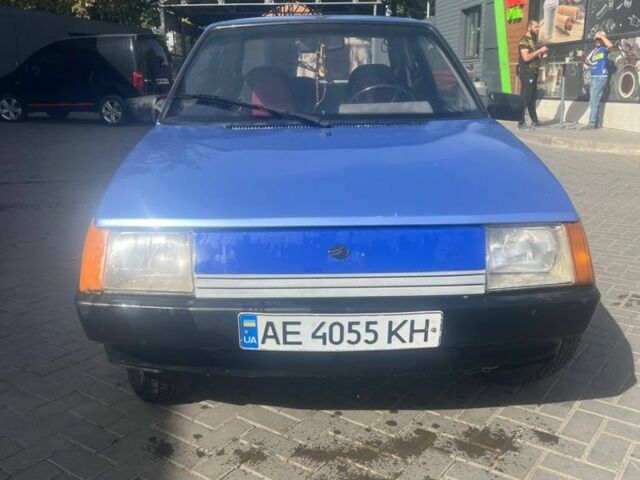 Фиолетовый ЗАЗ 1102 Таврия, объемом двигателя 1.2 л и пробегом 380 тыс. км за 384 $, фото 1 на Automoto.ua