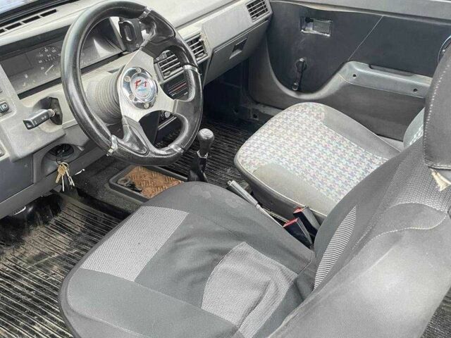 Фіолетовий ЗАЗ 1102 Таврія, об'ємом двигуна 1.2 л та пробігом 70 тис. км за 597 $, фото 7 на Automoto.ua