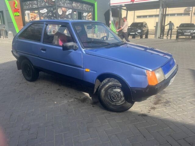 Фиолетовый ЗАЗ 1102 Таврия, объемом двигателя 1.2 л и пробегом 380 тыс. км за 384 $, фото 2 на Automoto.ua
