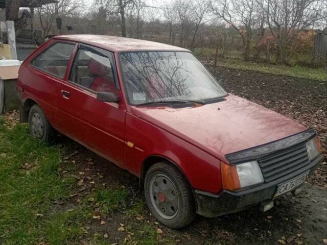 Красный ЗАЗ 1102 Таврия, объемом двигателя 0 л и пробегом 180 тыс. км за 591 $, фото 1 на Automoto.ua