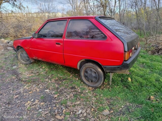 Красный ЗАЗ 1102 Таврия, объемом двигателя 1.1 л и пробегом 24 тыс. км за 394 $, фото 5 на Automoto.ua