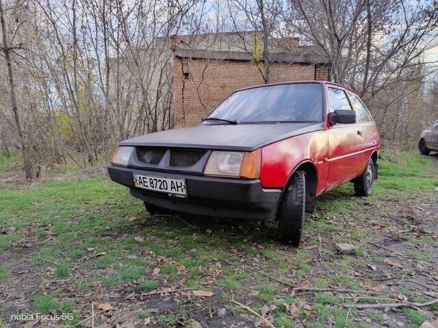 Красный ЗАЗ 1102 Таврия, объемом двигателя 1.1 л и пробегом 24 тыс. км за 394 $, фото 3 на Automoto.ua