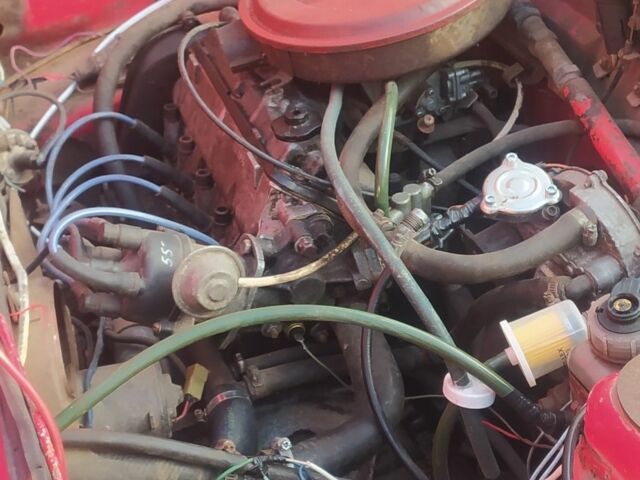 Красный ЗАЗ 1102 Таврия, объемом двигателя 1.1 л и пробегом 200 тыс. км за 357 $, фото 3 на Automoto.ua