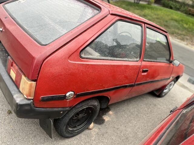 Красный ЗАЗ 1102 Таврия, объемом двигателя 1.1 л и пробегом 100 тыс. км за 340 $, фото 4 на Automoto.ua