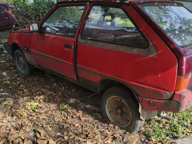 Красный ЗАЗ 1102 Таврия, объемом двигателя 1.1 л и пробегом 133 тыс. км за 360 $, фото 1 на Automoto.ua