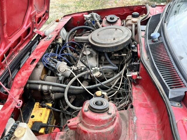 Красный ЗАЗ 1102 Таврия, объемом двигателя 1.1 л и пробегом 222 тыс. км за 700 $, фото 5 на Automoto.ua