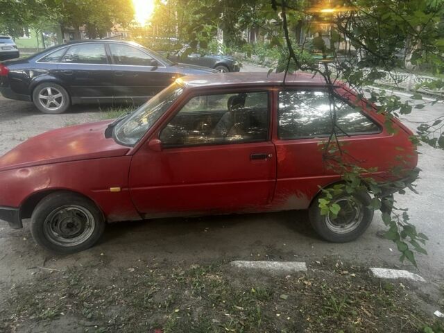 Червоний ЗАЗ 1102 Таврія, об'ємом двигуна 1.1 л та пробігом 55 тис. км за 355 $, фото 2 на Automoto.ua