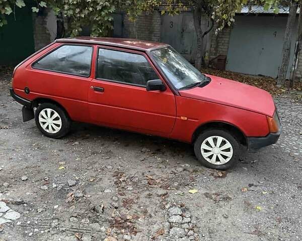 Красный ЗАЗ 1102 Таврия, объемом двигателя 1.1 л и пробегом 100 тыс. км за 499 $, фото 9 на Automoto.ua