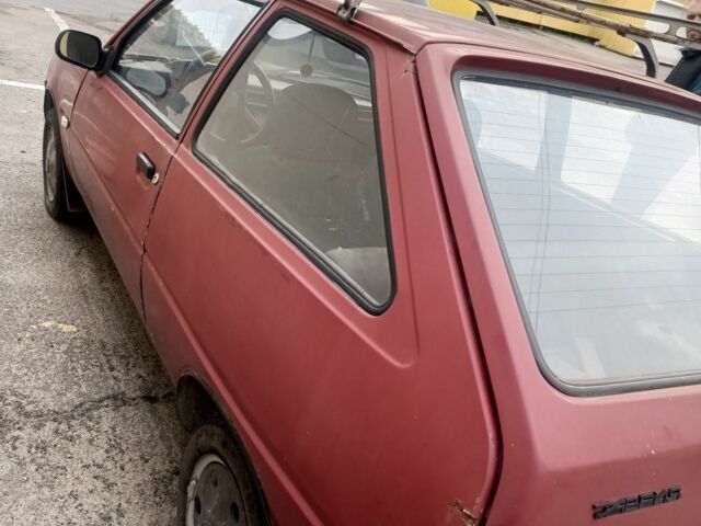 Червоний ЗАЗ 1102 Таврія, об'ємом двигуна 0 л та пробігом 990 тис. км за 314 $, фото 2 на Automoto.ua