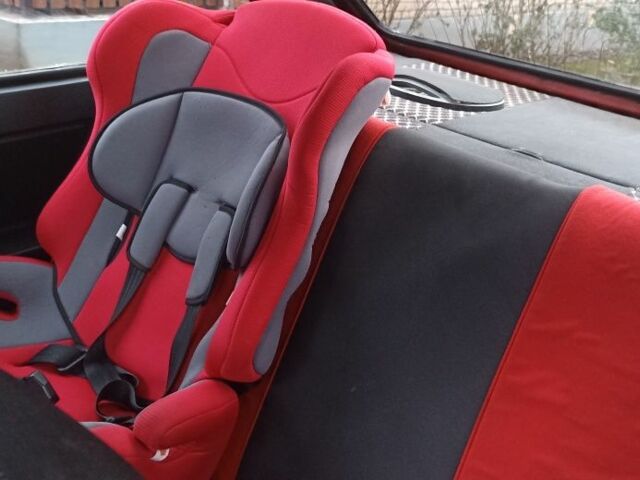 Червоний ЗАЗ 1102 Таврія, об'ємом двигуна 0 л та пробігом 9 тис. км за 1000 $, фото 6 на Automoto.ua