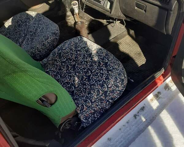 Красный ЗАЗ 1102 Таврия, объемом двигателя 0 л и пробегом 100 тыс. км за 624 $, фото 5 на Automoto.ua