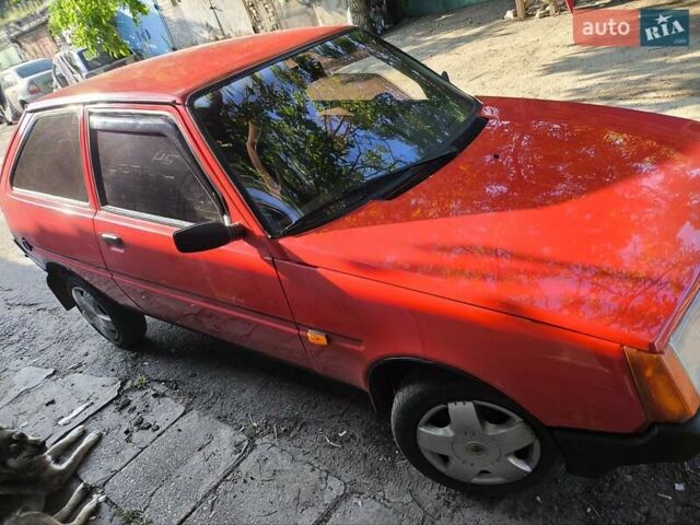 Красный ЗАЗ 1102 Таврия, объемом двигателя 1.1 л и пробегом 200 тыс. км за 950 $, фото 9 на Automoto.ua