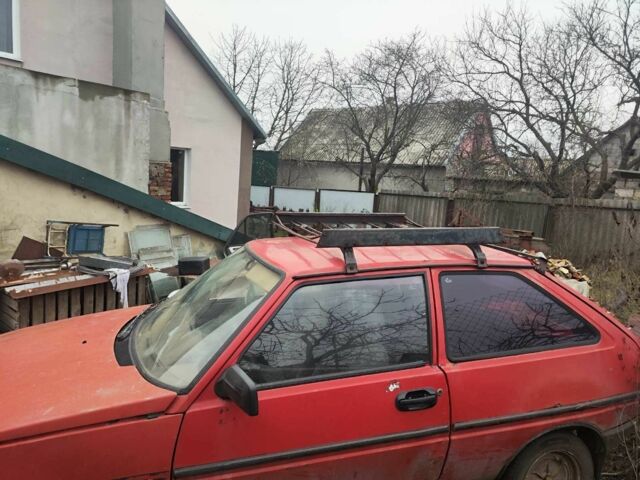 Червоний ЗАЗ 1102 Таврія, об'ємом двигуна 1.1 л та пробігом 100 тис. км за 500 $, фото 3 на Automoto.ua