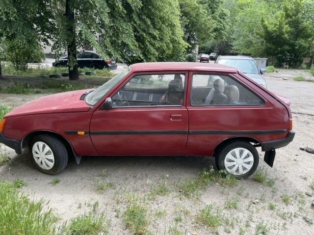 Красный ЗАЗ 1102 Таврия, объемом двигателя 1.1 л и пробегом 100 тыс. км за 363 $, фото 1 на Automoto.ua